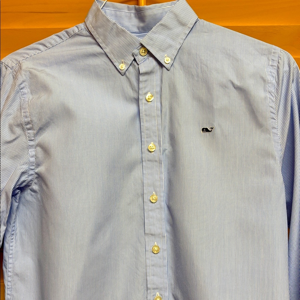 Vineyard Vines Boys XL striped oxford